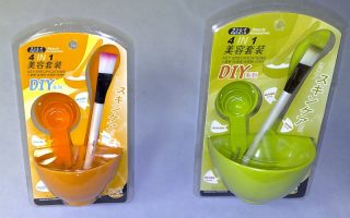 Plastic Bowl Set